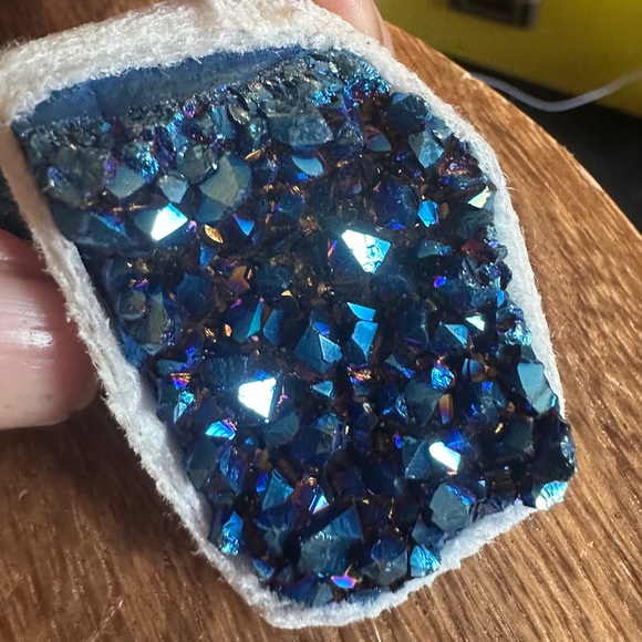 Aura Amethyst Geode Crystal - Picture 10 of 10